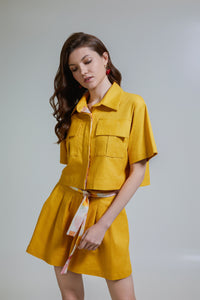 Beachside Reflection Yellow Linen Cropped Shirt with Patch Pocket