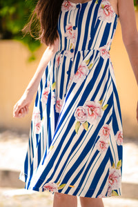 Cosmopolitan Girl Buttoned Midi Dress
